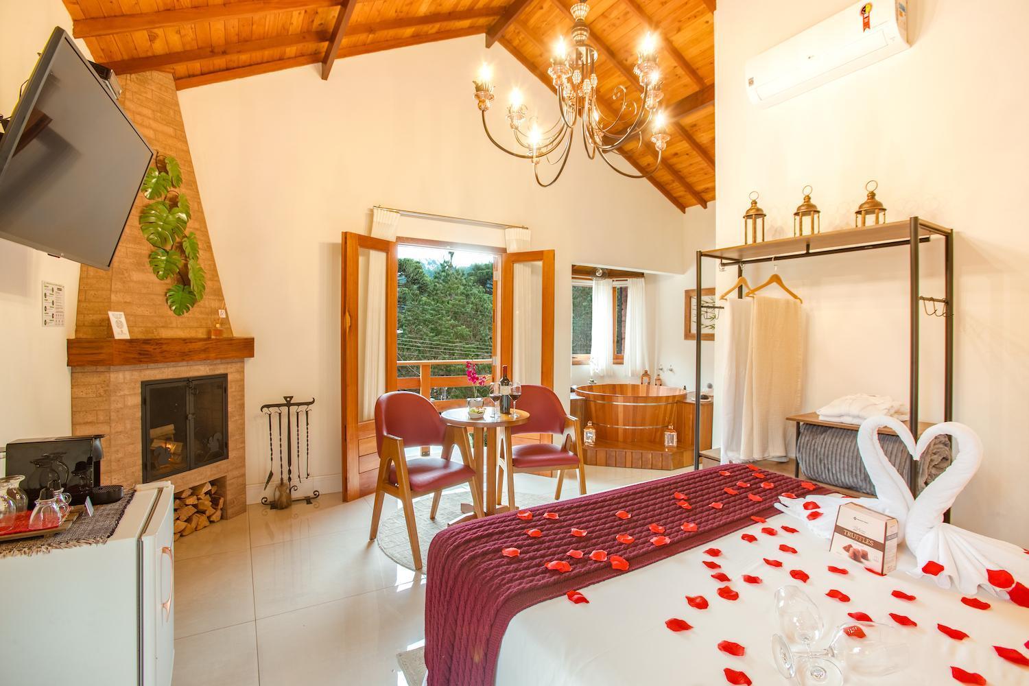Pousada Valle Das Flores Monte Verde Monte Verde  Dış mekan fotoğraf